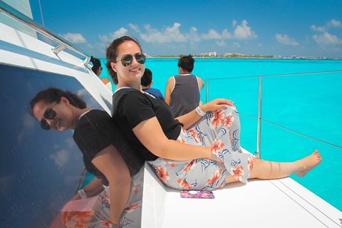 Half Day Sailing Private Catamaran to Isla Mujeres