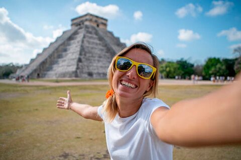 Explore Chichen Itza & 2 cenotes from Playa del Carmen