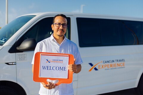 Private One Way or Roundtrip Transportation to Cancun Hotels