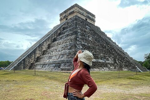 Chichen Itza ,Cenote Chichikan & Valladolid from Playa del Carmen