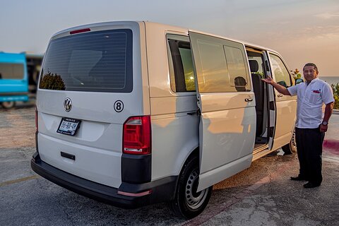 Private Transfer From Merida to Cancún