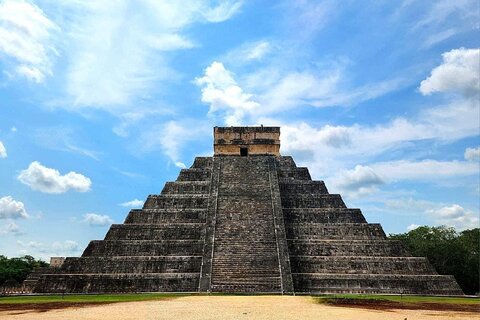Private Transportation to Chichen Itza – Transportation Only
