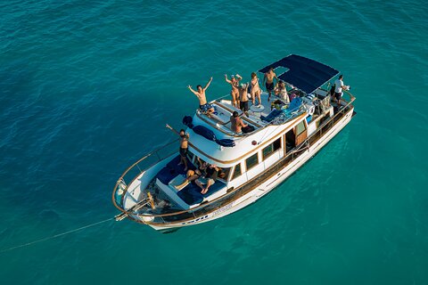 Private Yacht Tour Cancun - Isla Mujeres Cruise, All Inclusive
