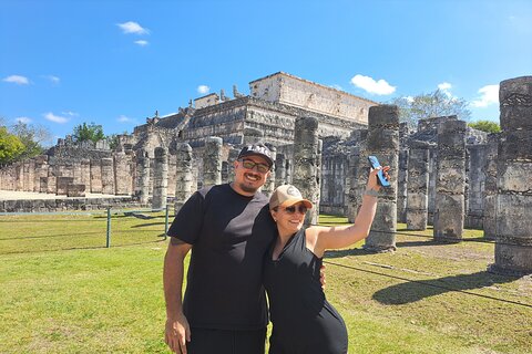 Private guide in Chichen Itza only for your family