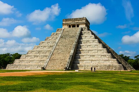 Adventure in Chichen Itza departing at 8 am