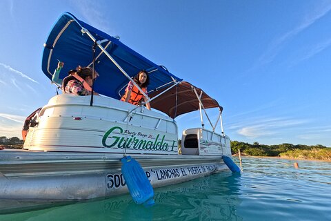 Pontoon Tour of the Seven Colors Lagoon in Bacalar