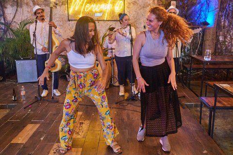 The Ultimate Merida Salsa Night: Lesson + 2 Local Bars
