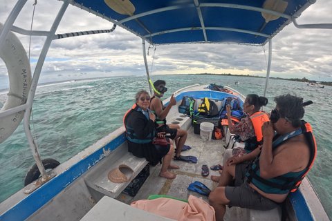 Private Costa Maya Snorkeling Tour with Beach Club and Transport