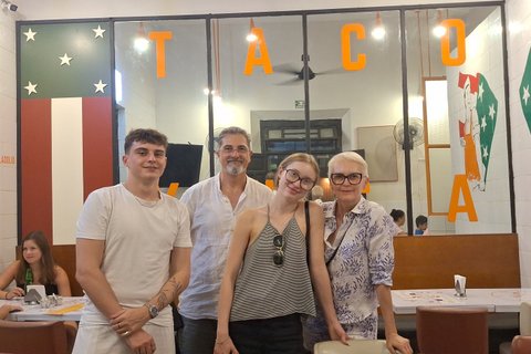Mérida: Evening Food and History Tour with Local Guide